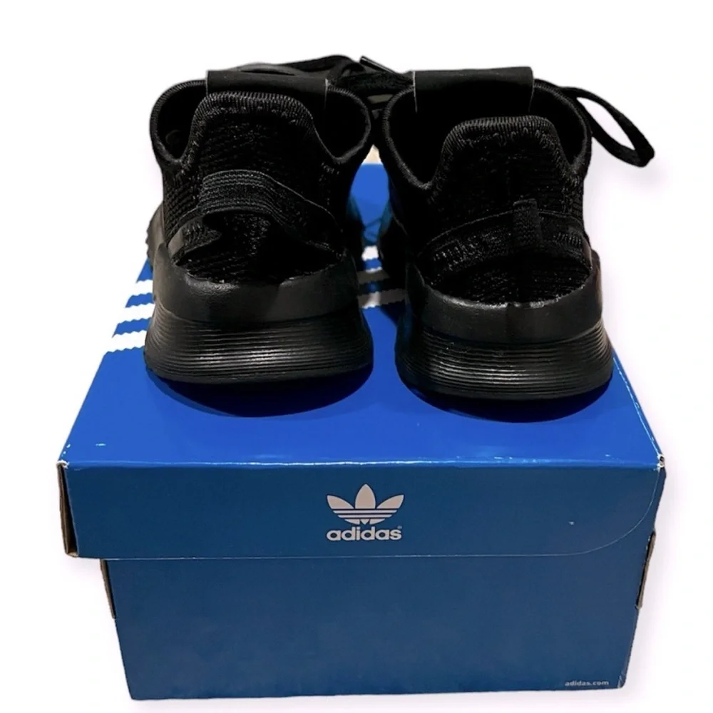 Adidas Originals Unisex-Baby U_Path Run Sneaker- Size 4